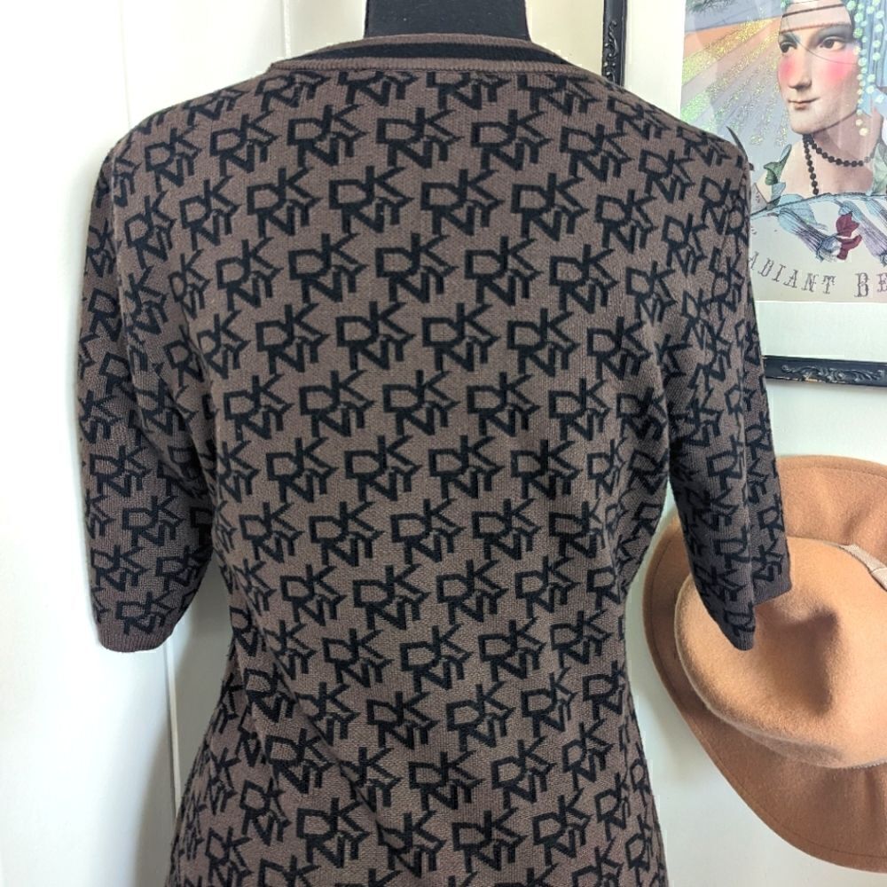 DKNY Logo Sweater Dress S Whimsigoth Preppy Feminine Transitional Cozy Capsule - Picture 6 of 9